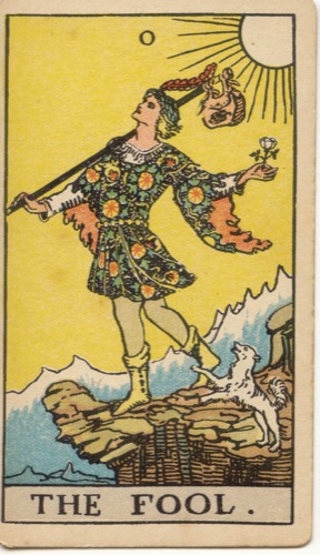 Resimli Tarot Anahtarı: Sahte Tarih ve Gizli Gelenek